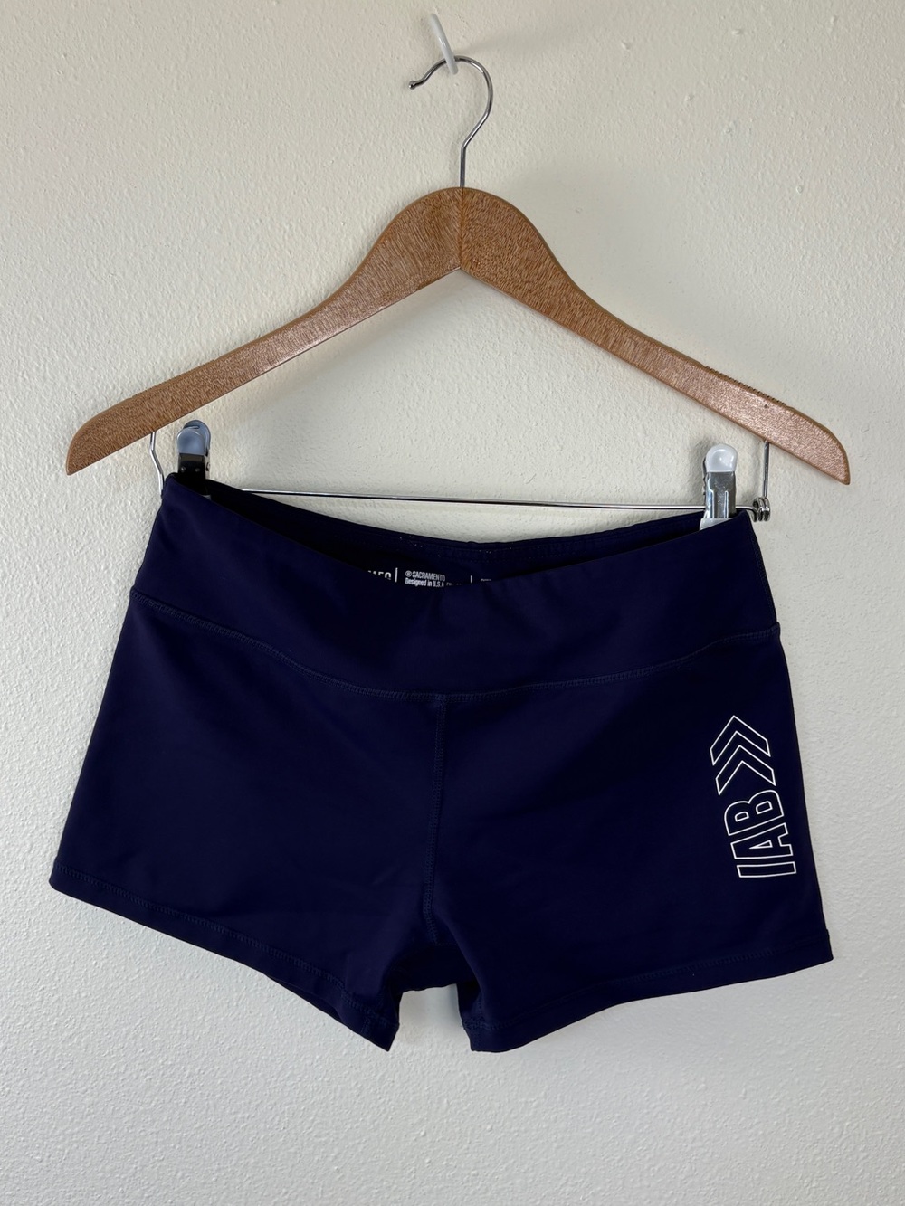 Womens Navy Athletic Shorts Workout Daywear Gym Attire Size Large